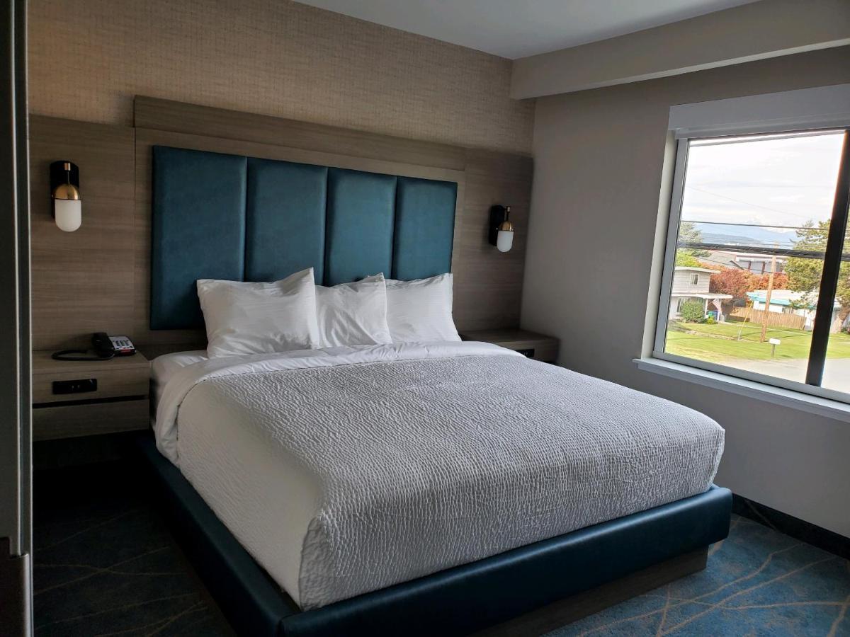 אנאקורטס Salish Inn מראה חיצוני תמונה